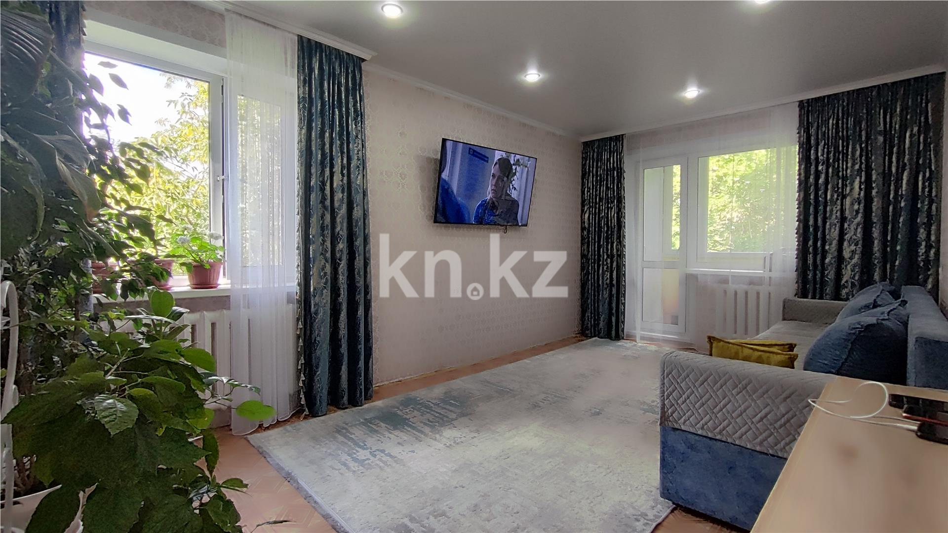 Продажа 3-комнатной квартиры, 62 м², 14 мкр. в Караганде - фото 3