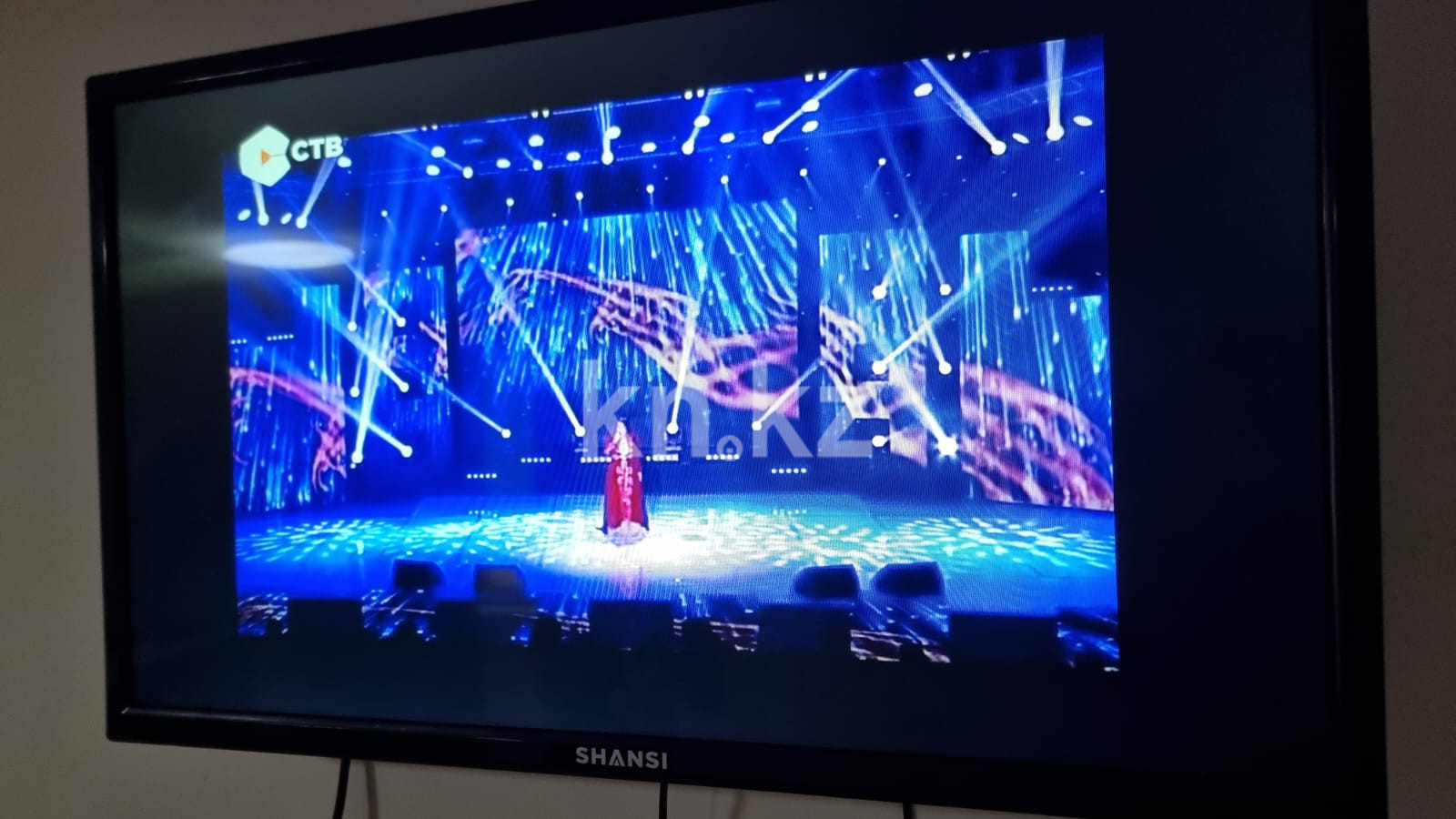 Аренда 1-комнатной квартиры посуточно, 27 м², ул. Айманова, дом  129 - пр. Абая - Продажа квартир в Алматы фото 4 из 5