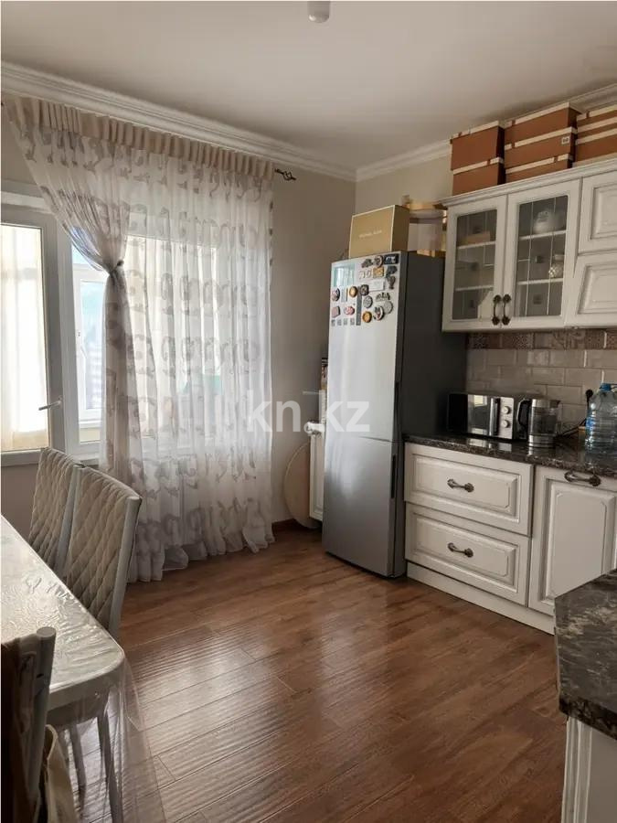 Продажа 3-комнатной квартиры, 70.2 м², пр. Момышулы, дом  15/3 в Астане - фото 3