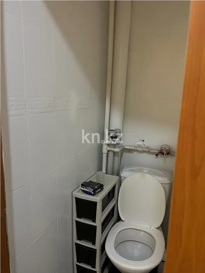 Продажа 2-комнатной квартиры, 45 м², мкр-н 16, дом  27 - Продажа  двухкомнатных квартир в Караганде фото 6 из 7