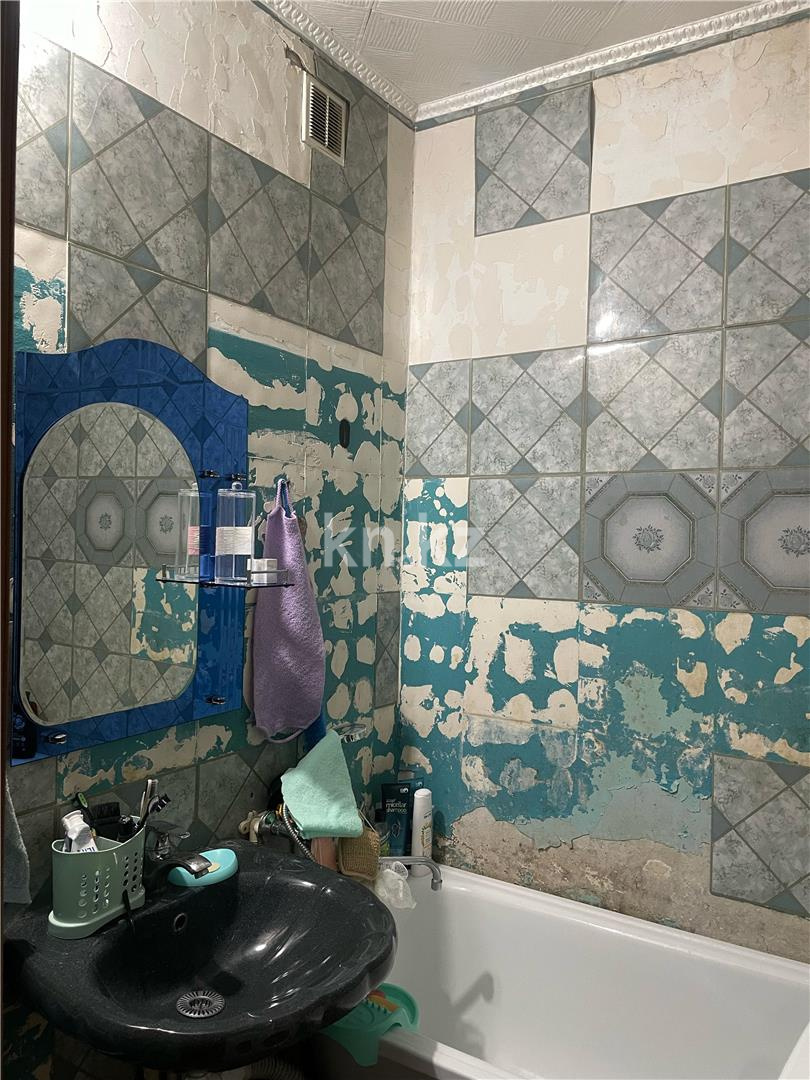 Продажа 1-комнатной квартиры, 39 м², мкр-н 18 - Продажа  однокомнатных квартир в Караганде фото 3 из 6