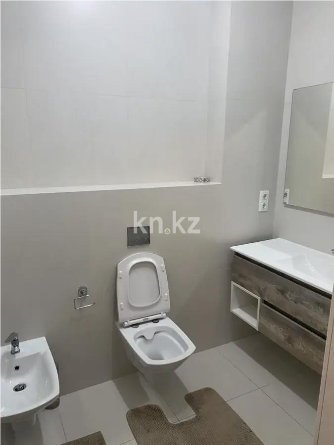 Продажа 3-комнатной квартиры, 155 м², пр. Кошкарбаева, дом  28 в Астане - фото 5