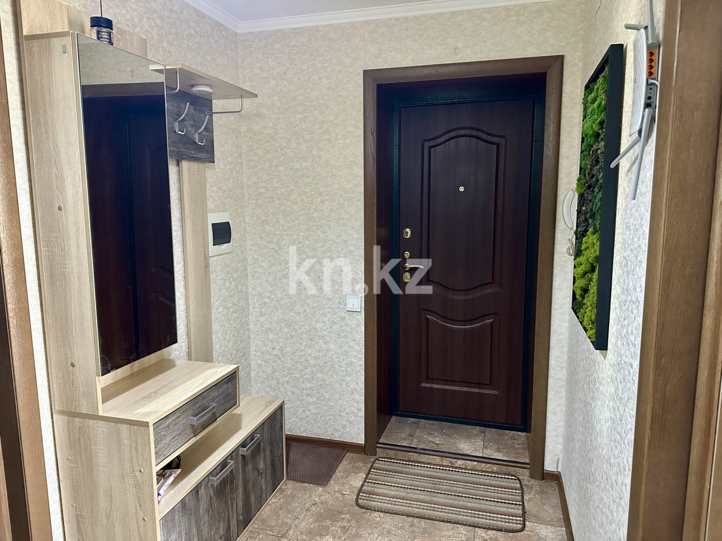 Продажа 3-комнатной квартиры, 62 м² - Продажа квартир от собственников в Караганде - страница 2 фото 4 из 12