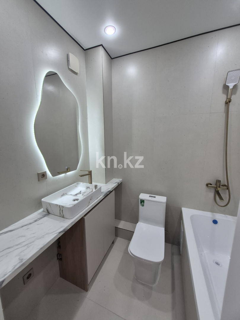 Продажа 2-комнатной квартиры, 38.4 м², ул. Кургальжинское шоссе, дом  37 - ул.Айтматова район КАЗГЮУ в Астане - фото 16