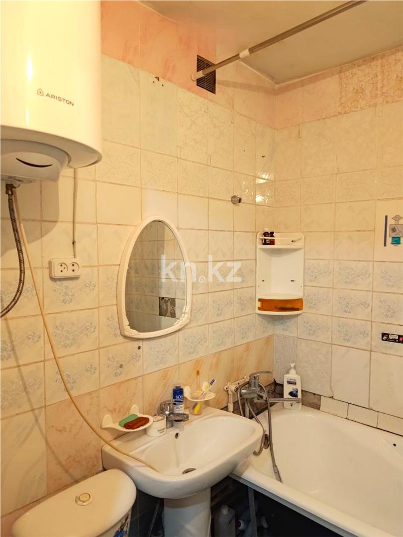 Продажа 2-комнатной квартиры, 45 м², ул. Зелинского, дом  28/2 - Продажа квартир в Караганде фото 10 из 11