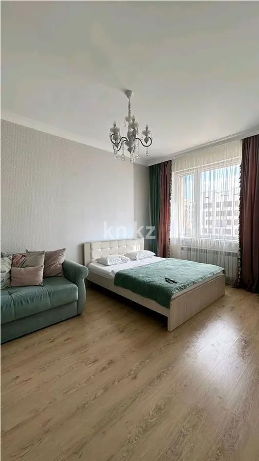 Продажа 1-комнатной квартиры, 41 м², пр. Кабанбай батыра, дом  58а - Продажа  однокомнатных квартир в Астане фото 1 из 4