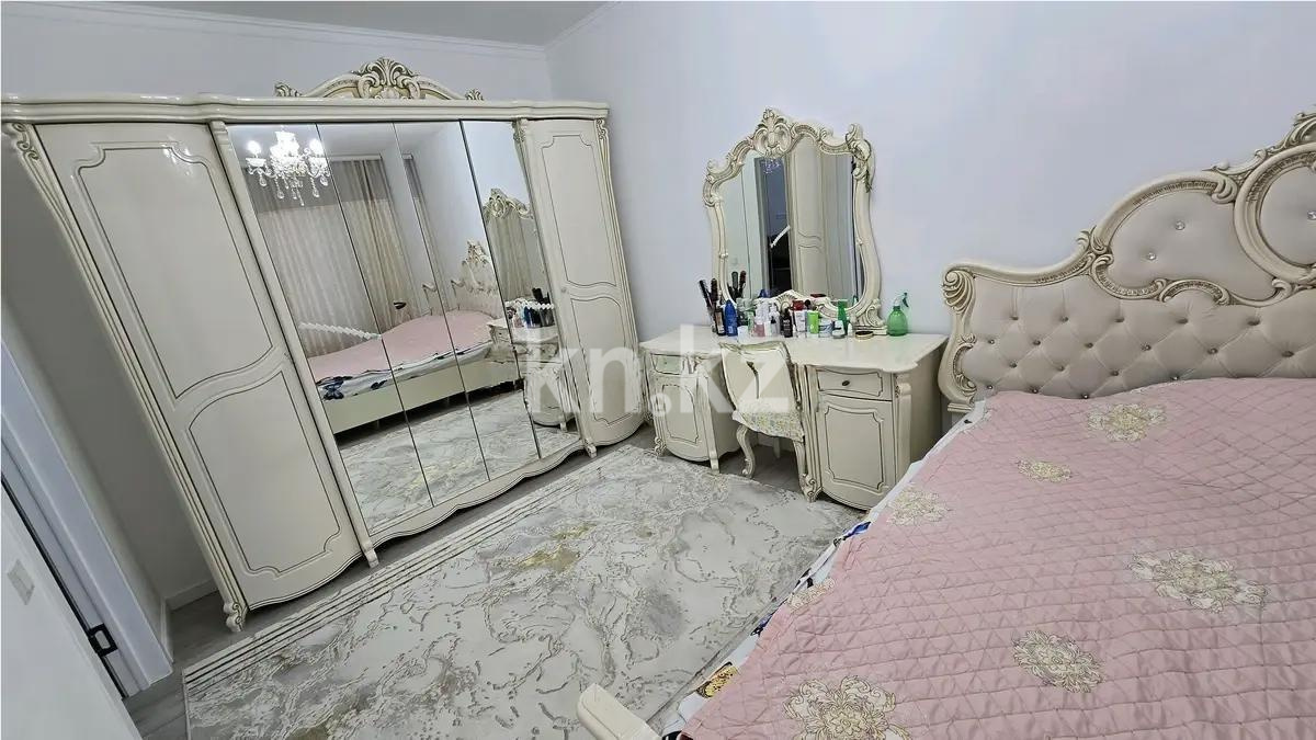 Продажа 3-комнатной квартиры, 90 м², мкр-н Атырау, дом  11 в Алматы - фото 2