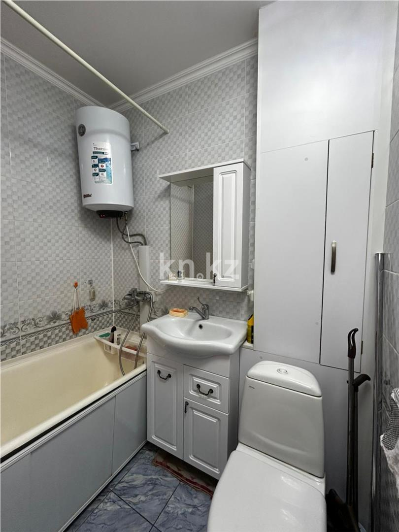 Продажа 2-комнатной квартиры, 44 м², пр. Бухар-жырау в Караганде - фото 7