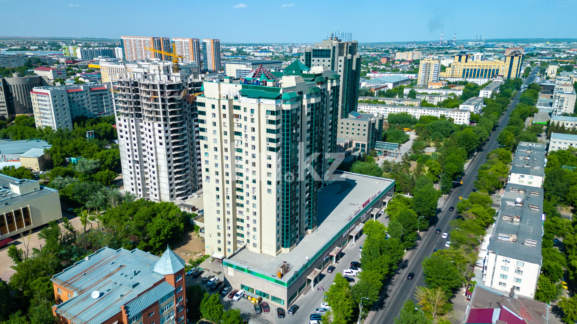 Продажа 3-комнатной квартиры, 127.3 м², пр. Абая, дом  45/1 в Астане - фото 8