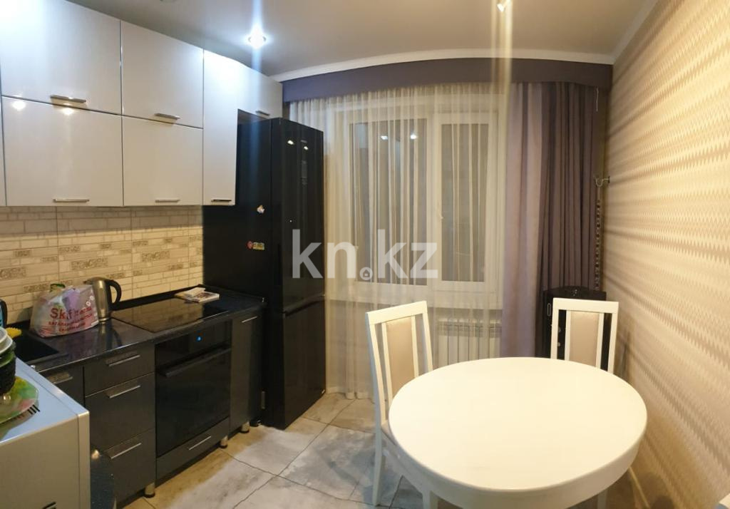 Продажа 4-комнатной квартиры, 78 м² - Продажа четырехкомнатных квартир в Караганде - страница 10 фото 13 из 27