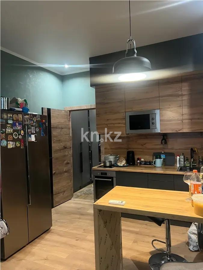 Продажа 1-комнатной квартиры, 30 м², ул. Толе би, дом  181 - Продажа квартир в Алматы без посредников с фото фото 1 из 3
