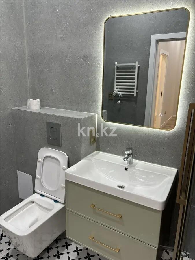 Продажа 2-комнатной квартиры, 66 м² в Алматы - фото 3