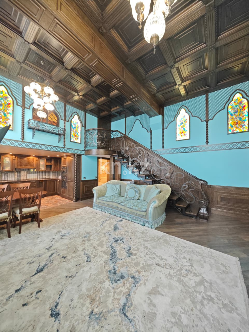 Продажа 3-комнатной квартиры, 96 м², ул. Ержанова, дом  18/6 - Продажа квартир в Караганде с фото фото 1 из 23