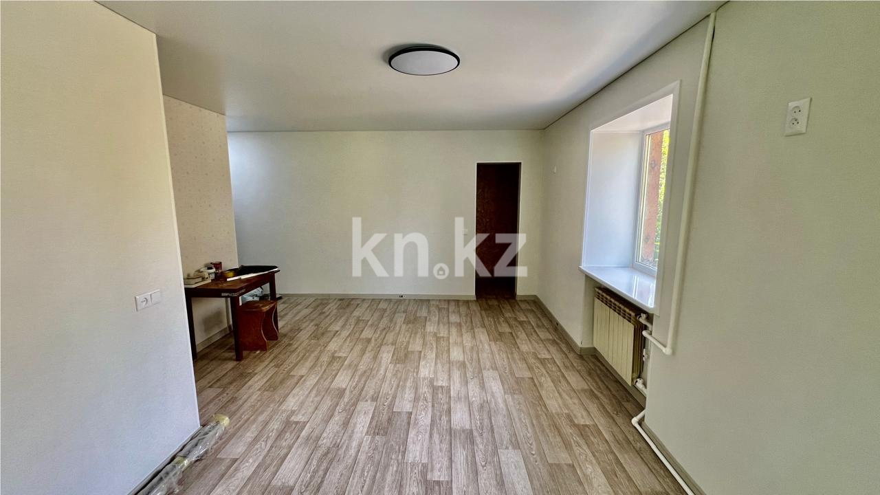 Продажа 1-комнатной квартиры, 31 м² - Продажа квартир в Городе Караганды - страница 2 фото 5 из 9