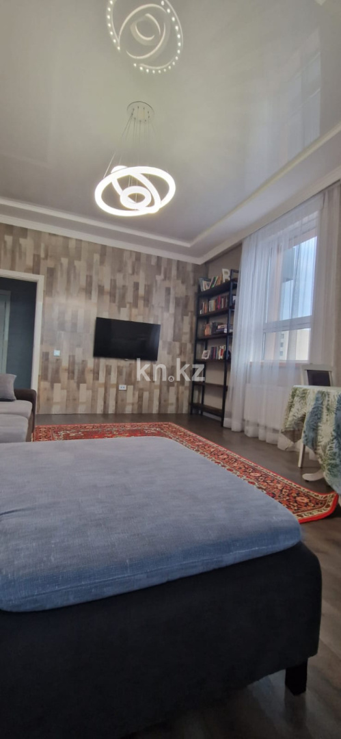 Аренда 2-комнатной квартиры, 64 м², пр. Улы Дала, дом  6 - пр. Кабанбай батыра - Аренда  двухкомнатных квартир помесячно в Астане фото 1 из 26