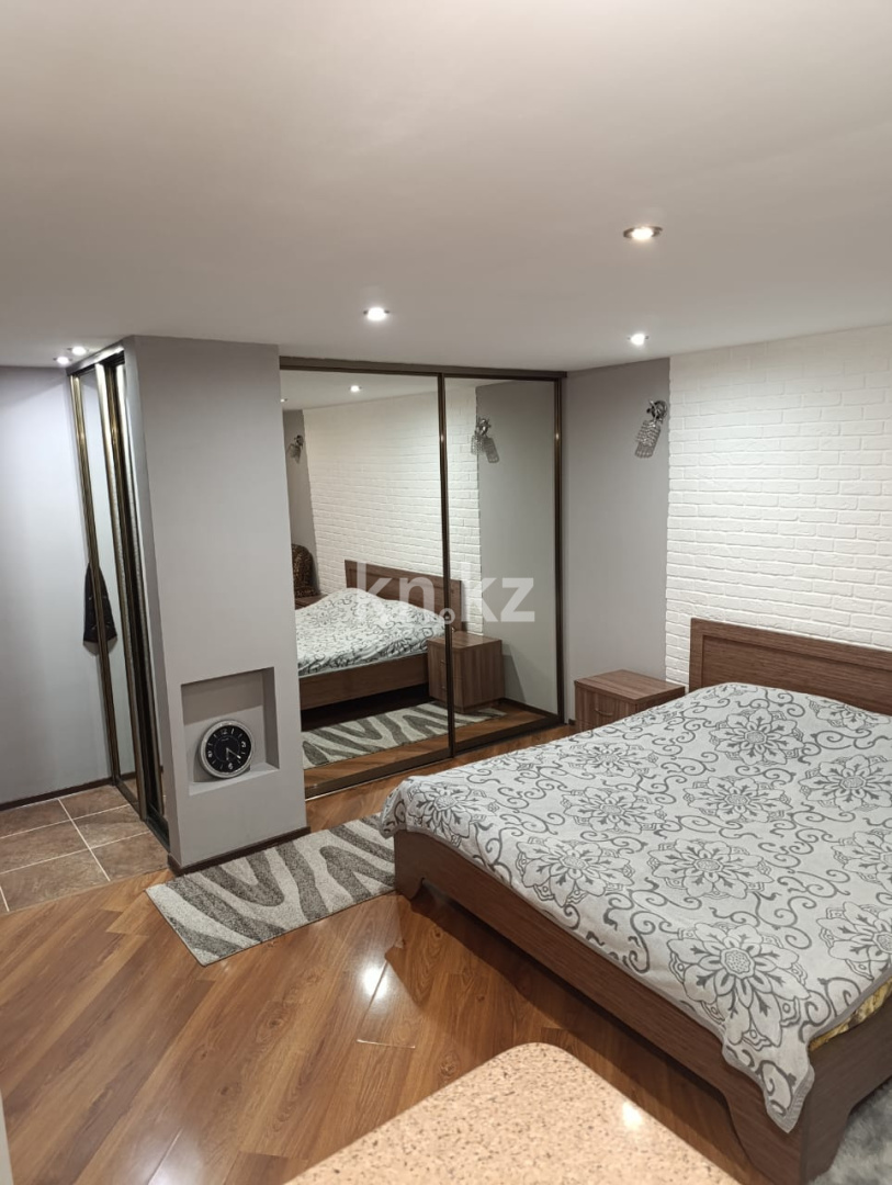 Аренда 1-комнатной квартиры посуточно, 33 м², ул. Ержанова, дом  47/2 - Аренда  однокомнатных квартир посуточно в Караганде без посредников фото 3 из 8