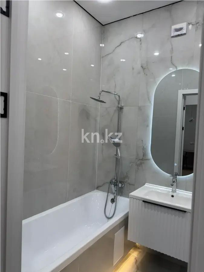 Продажа 2-комнатной квартиры, 40 м², ул. Е-15 в Астане - фото 4