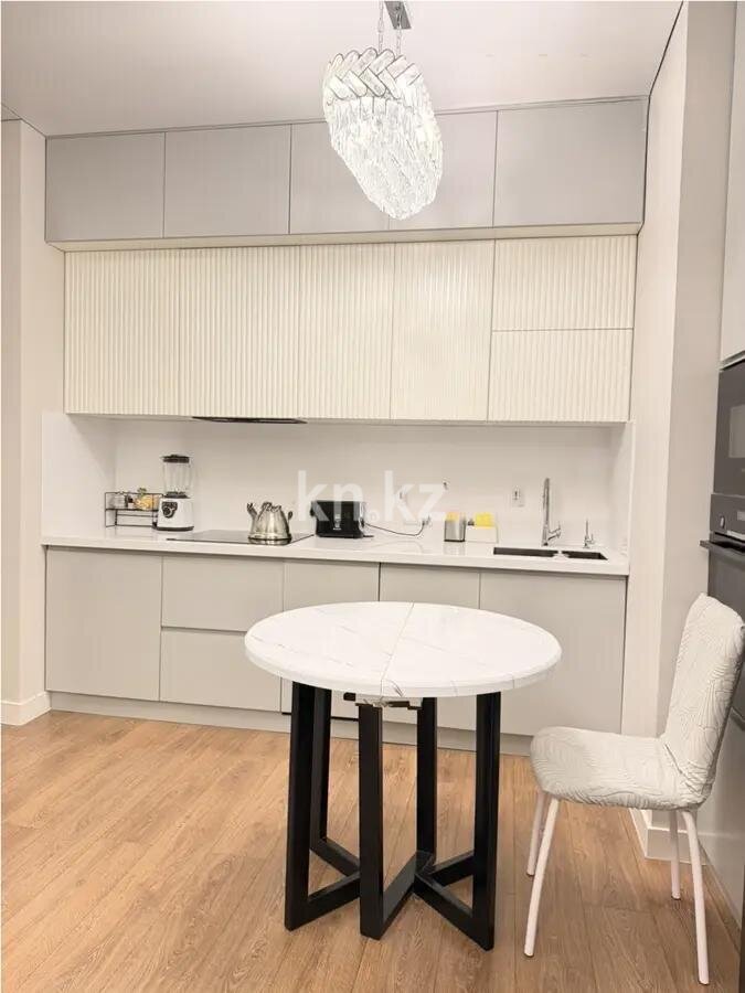 Продажа 3-комнатной квартиры, 70 м² в Алматы - фото 4