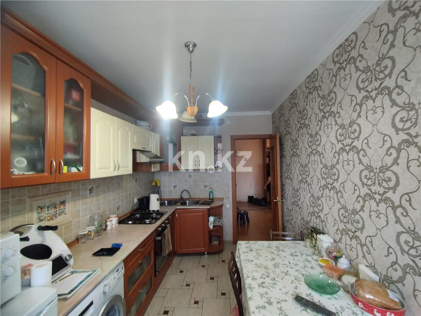 Продажа 4-комнатной квартиры, 78 м² - Продажа четырехкомнатных квартир в Караганде фото 10 из 17