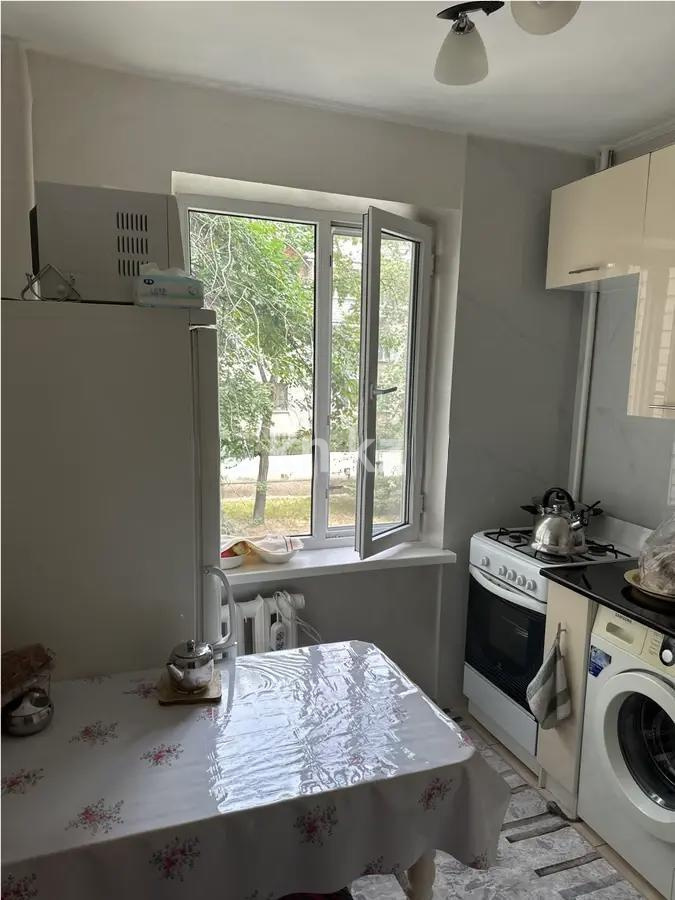 Продажа 2-комнатной квартиры, 46 м², мкр-н Коктем-1, дом  21 в Алматы - фото 2