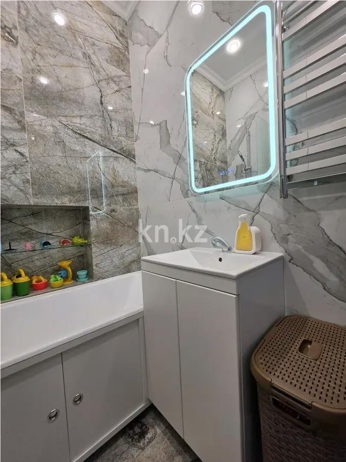 Продажа 4-комнатной квартиры, 139 м² - Продажа квартир от собственников в Караганде - страница 4 фото 6 из 11
