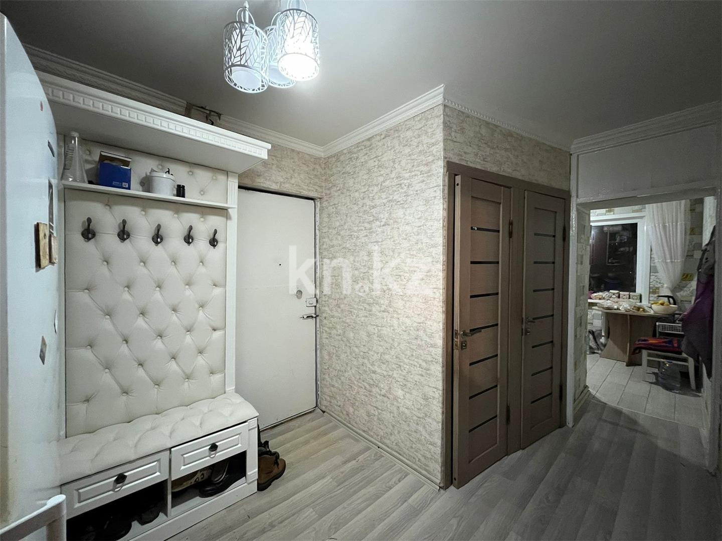 Продажа 3-комнатной квартиры, 63 м², мкр-н 16 в Караганде - фото 9