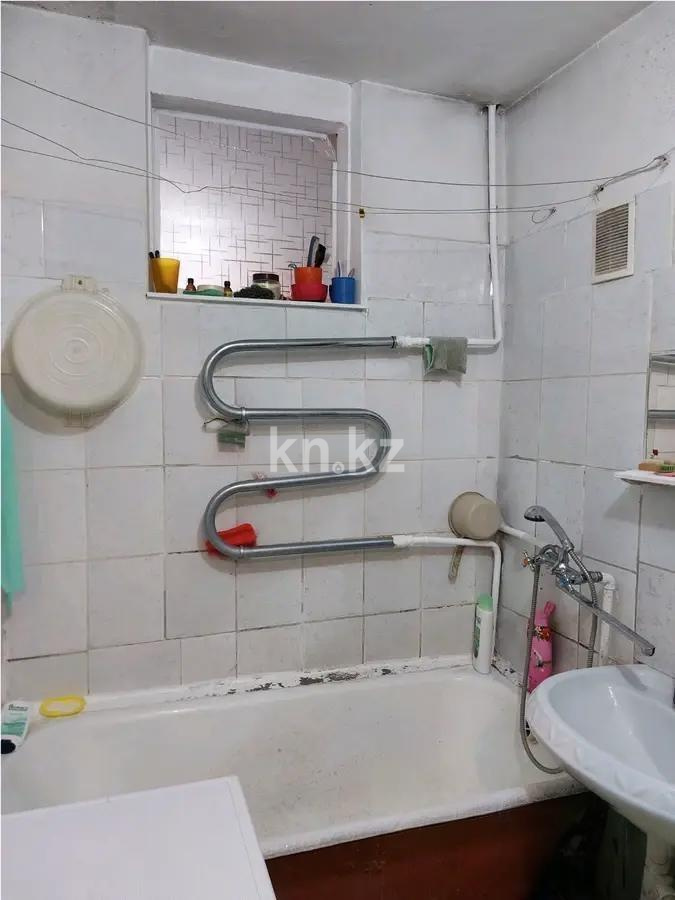 Продажа 2-комнатной квартиры, 40 м² в Алматы - фото 4