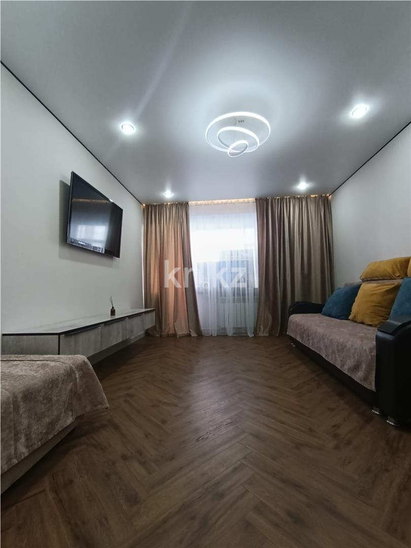 Продажа 2-комнатной квартиры, 47 м² - Продажа двухкомнатных квартир в Городе Караганды - страница 8 фото 1 из 19
