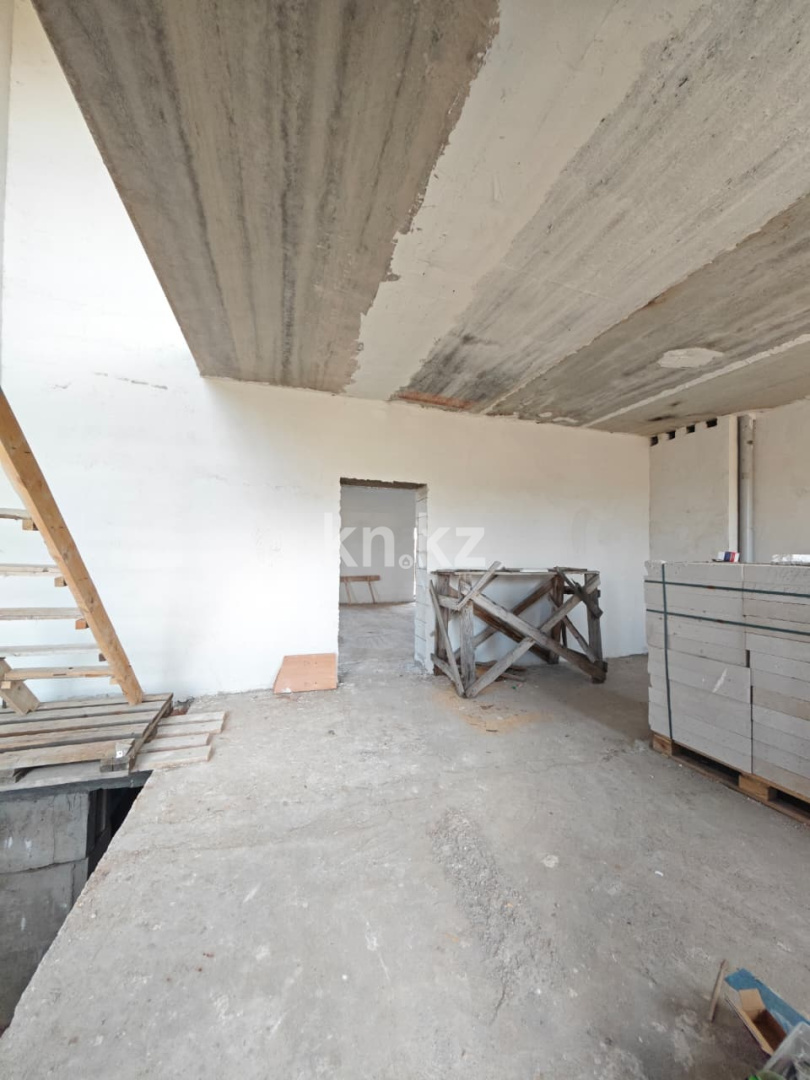 Продажа 5-комнатного дома, 216 м² в Караганде - фото 12