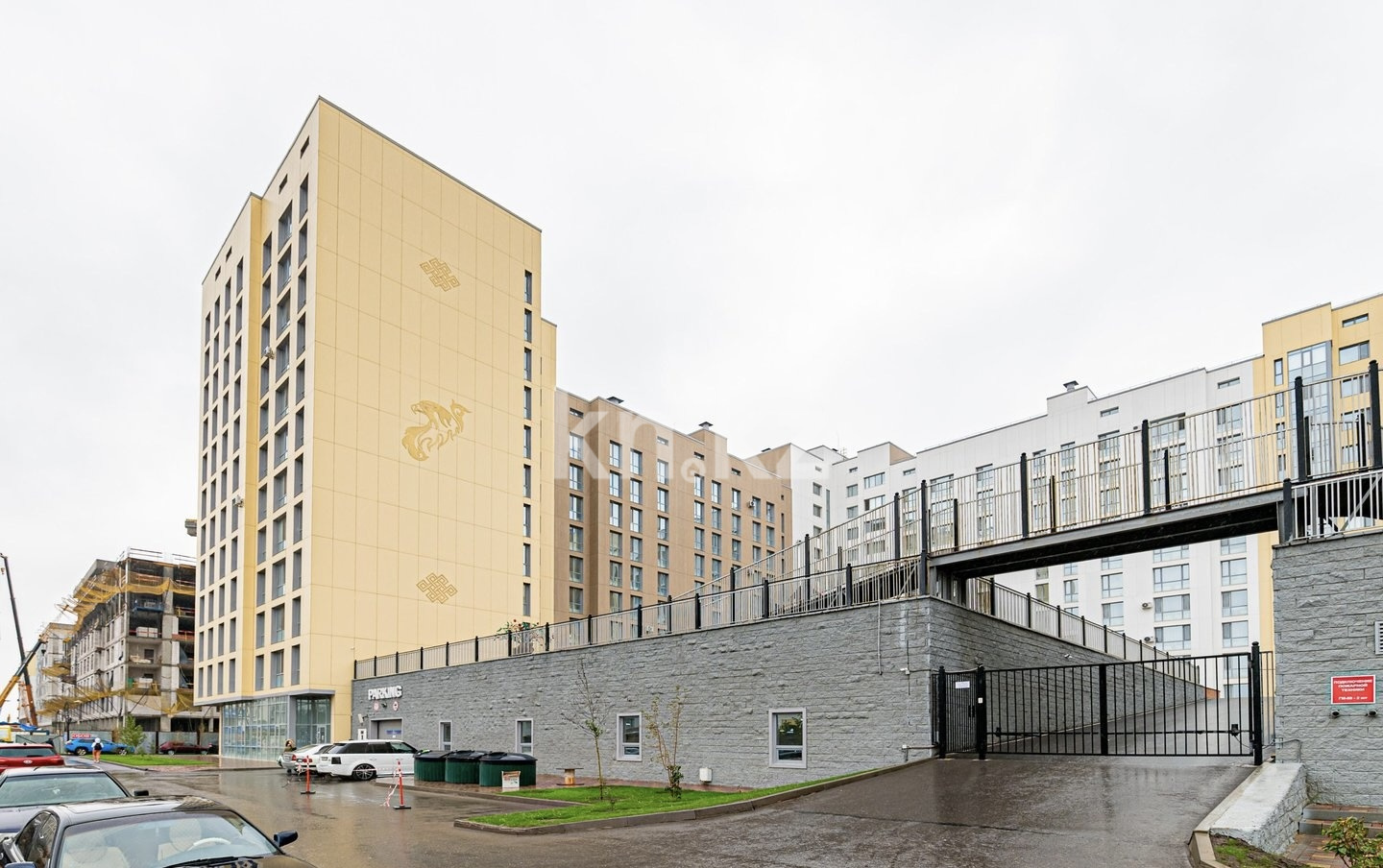 Продажа 3-комнатной квартиры, 92 м², ул. Бокейхана, дом  42 в Астане - фото 10