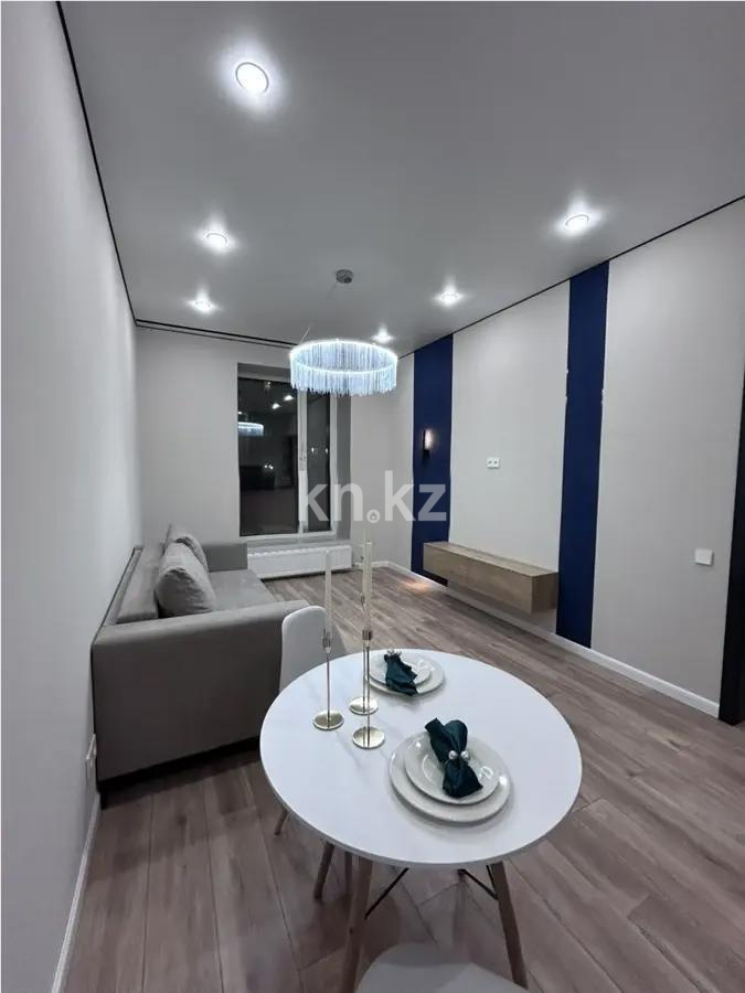 Продажа 1-комнатной квартиры, 40 м², ул. Нажимеденова, дом  28 - Продажа  однокомнатных квартир в новостройках Астаны без посредников с фото фото 1 из 6
