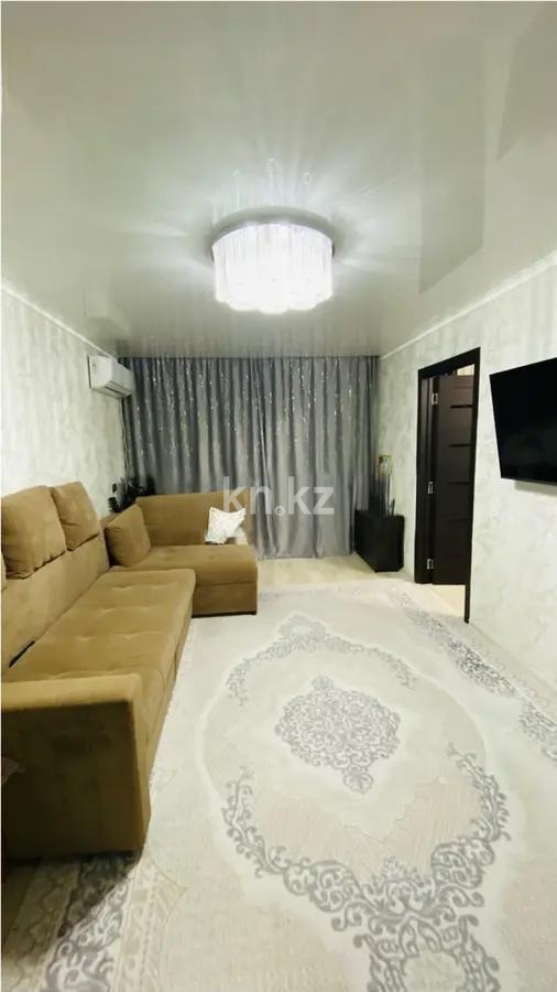 Продажа 3-комнатной квартиры, 61 м², мкр-н 12, дом  16 - Продажа  трехкомнатных квартир в Караганде без посредников с фото фото 1 из 5
