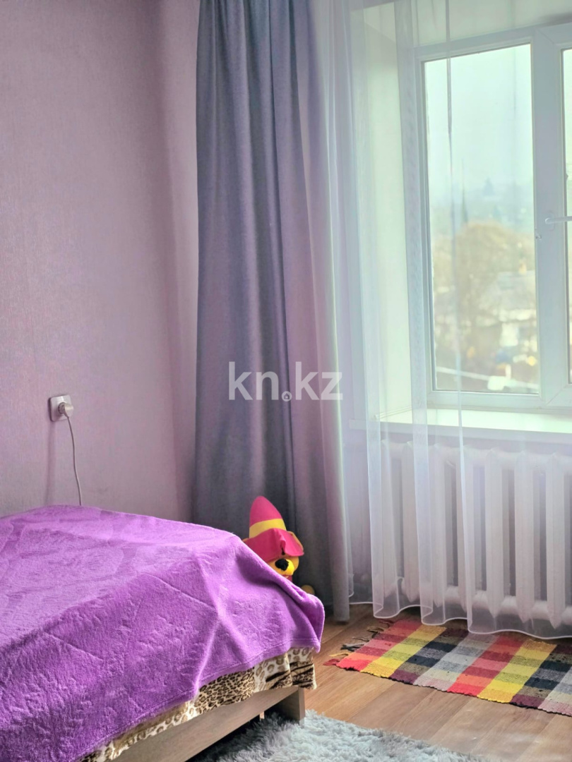 Продажа 3-комнатной квартиры, 58.9 м² - Продажа жилой и коммерческой недвижимости в Усть-Каменогорске фото 7 из 8