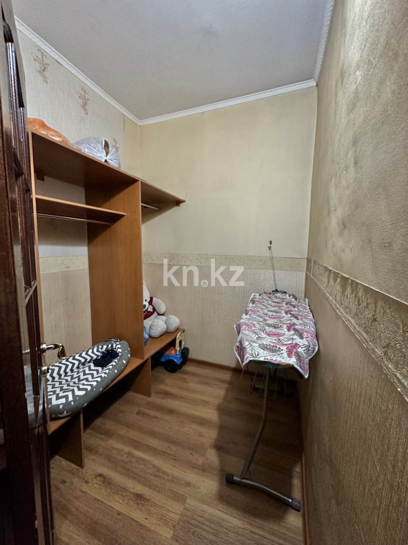 Аренда 3-комнатной квартиры, 75 м², мкр. Аксай-1 - Аренда  трехкомнатных квартир помесячно в Алматы фото 14 из 19