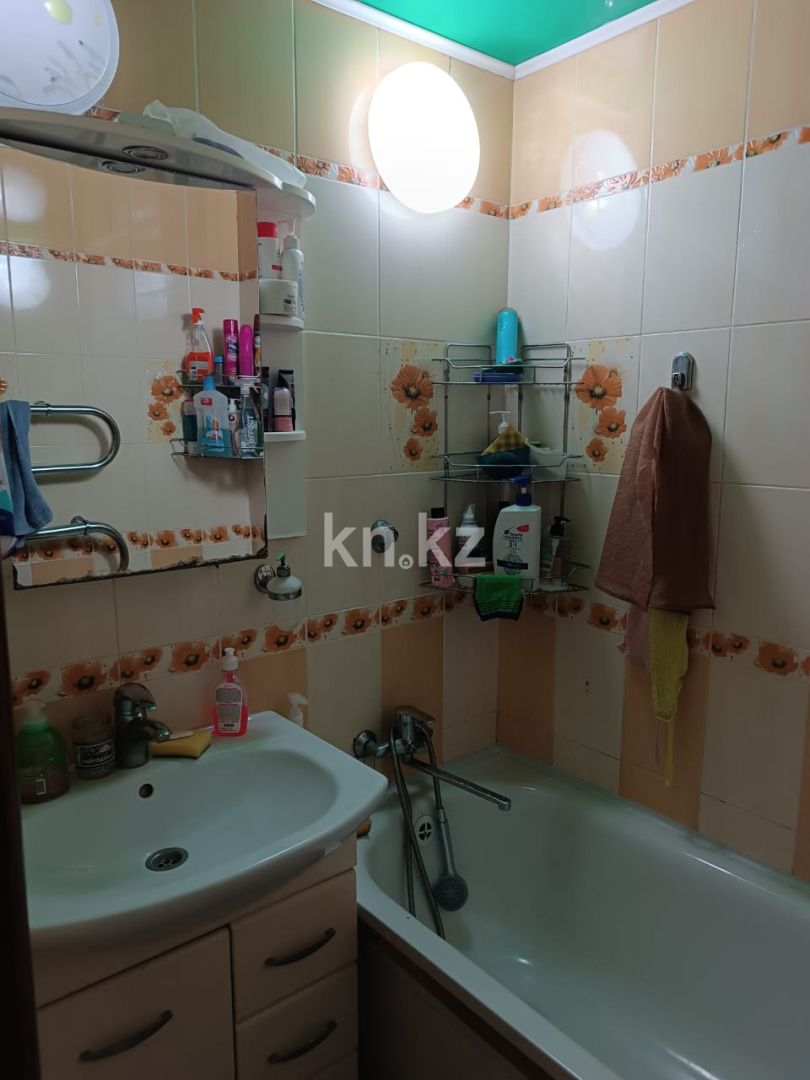 Продажа 4-комнатной квартиры, 100 м², ул. Бакинская - Продажа  четырехкомнатных квартир в Караганде фото 27 из 34