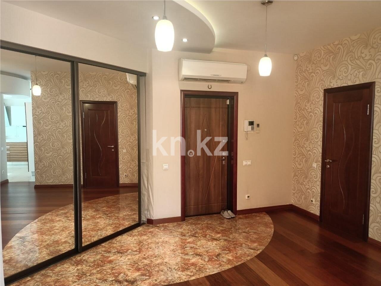 Продажа 4-комнатной квартиры, 206 м² в Астане - фото 21