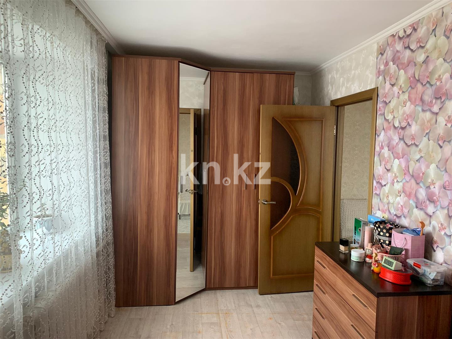 Продажа 3-комнатной квартиры, 50 м², пр. Бухар-жырау, дом  67 в Караганде - фото 3