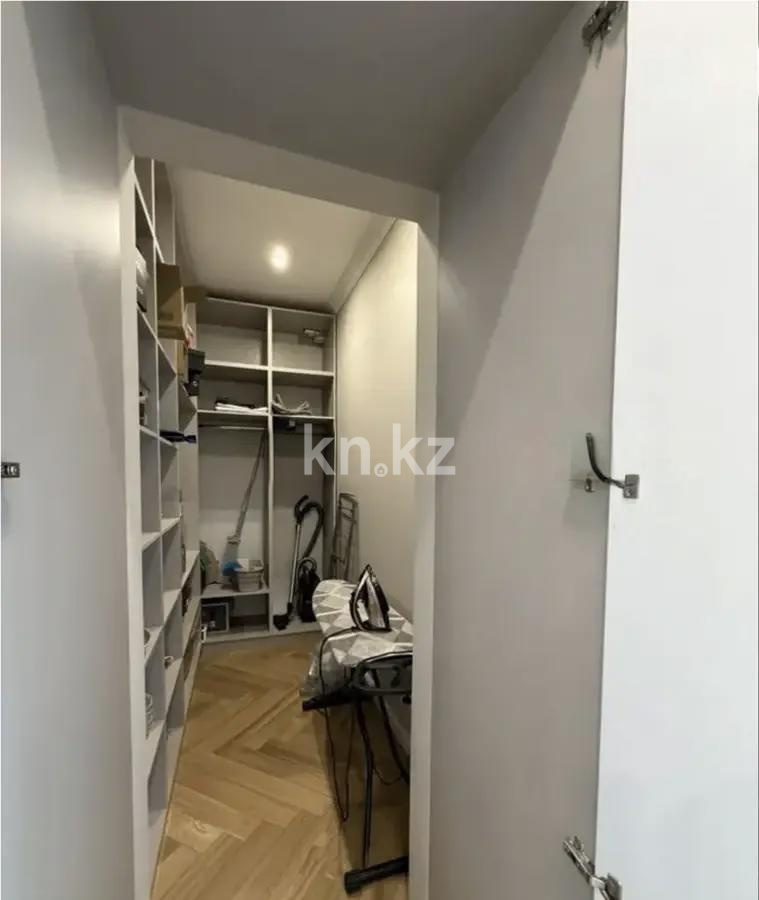 Продажа 2-комнатной квартиры, 116.8 м² в Алматы - фото 2