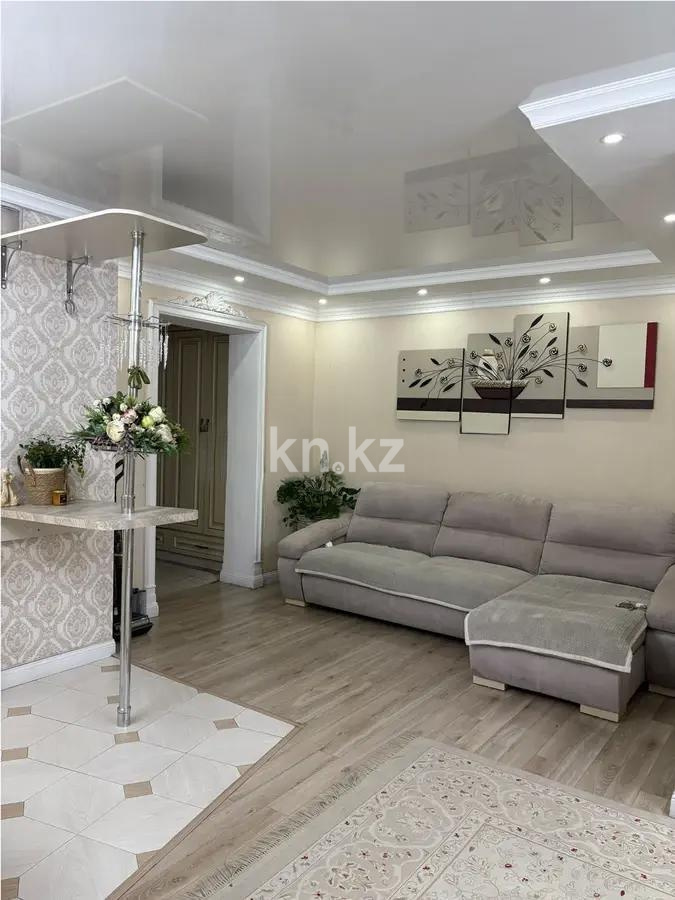 Продажа 8-комнатной квартиры, 117 м², ул. Брусиловского, дом  167 - Продажа квартир в Алматы фото 1 из 6