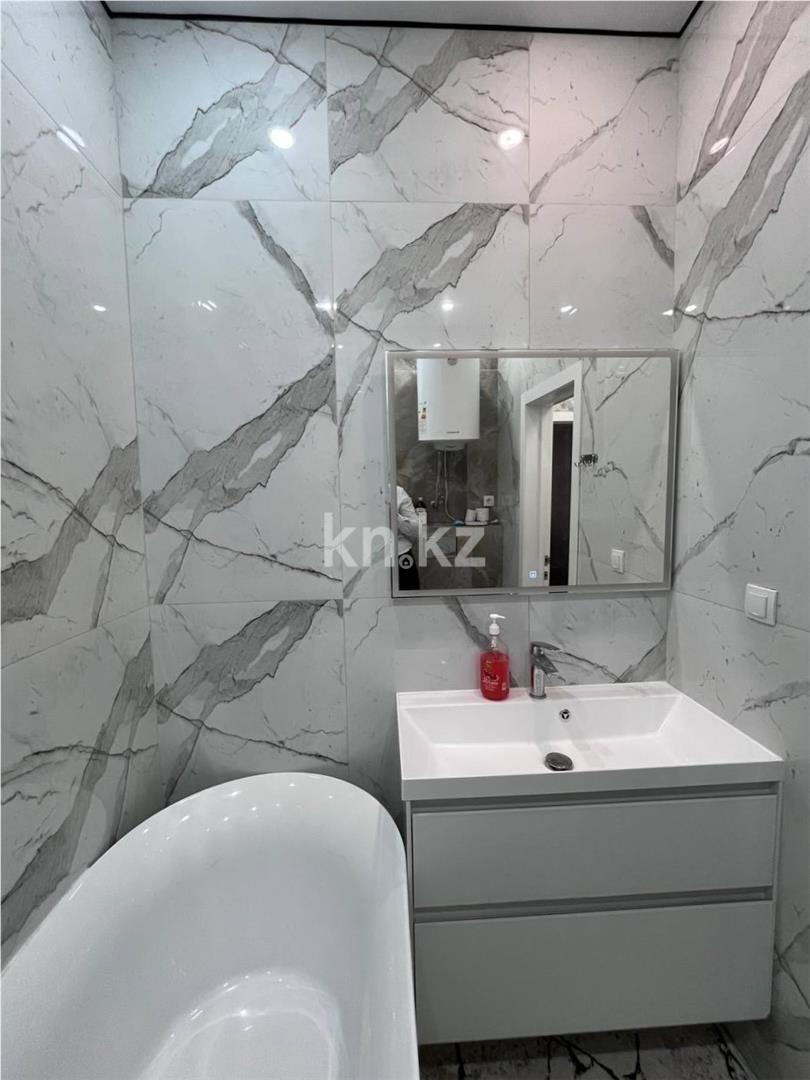 Продажа 3-комнатной квартиры, 89 м² - Продажа квартир в Караганде - страница 3 фото 17 из 30