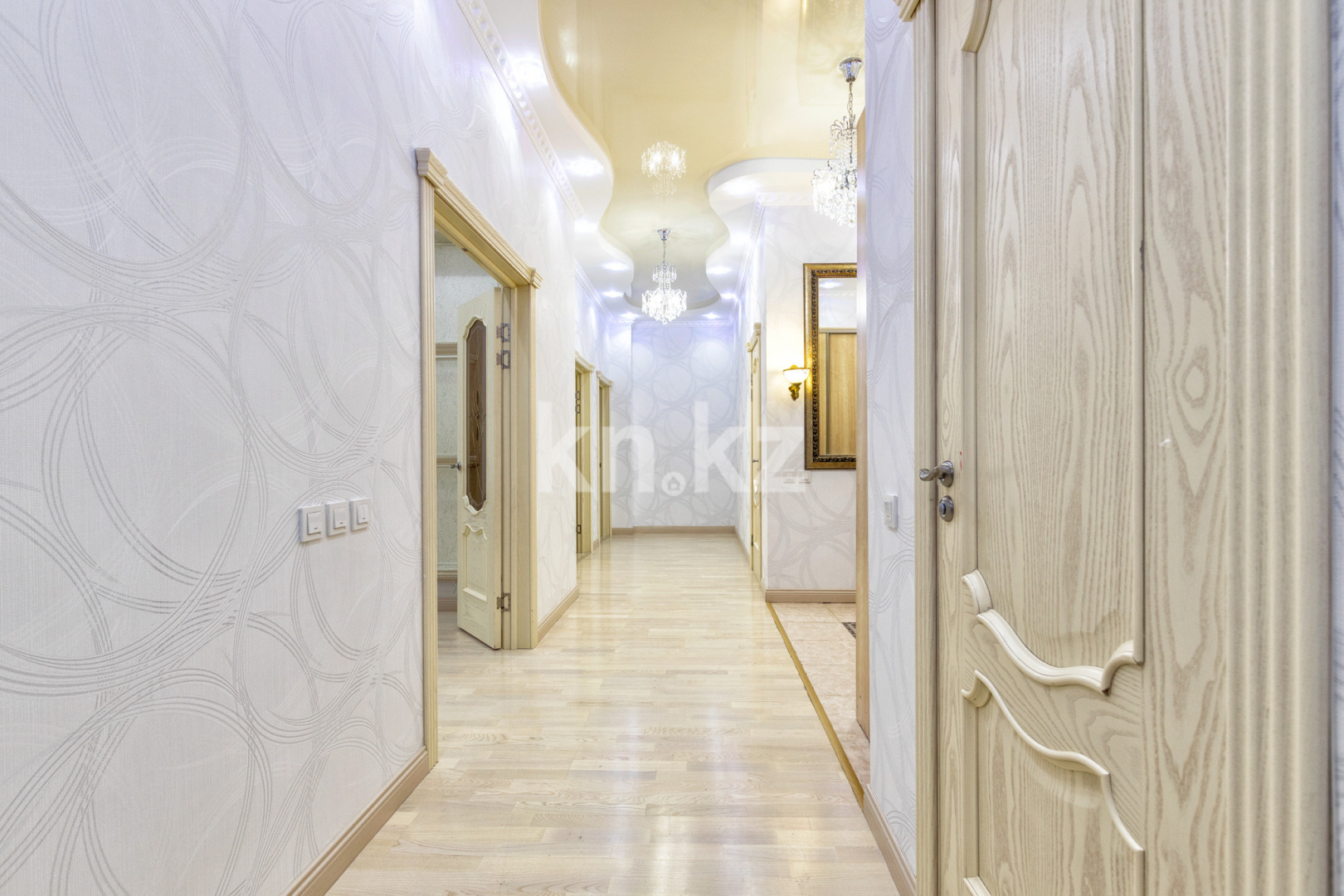 Аренда 3-комнатной квартиры посуточно, 130 м², ул. Керей, Жанибек хандар, дом  14/2 - ул. Сауран - Аренда квартир посуточно в Астане без посредников фото 12 из 17