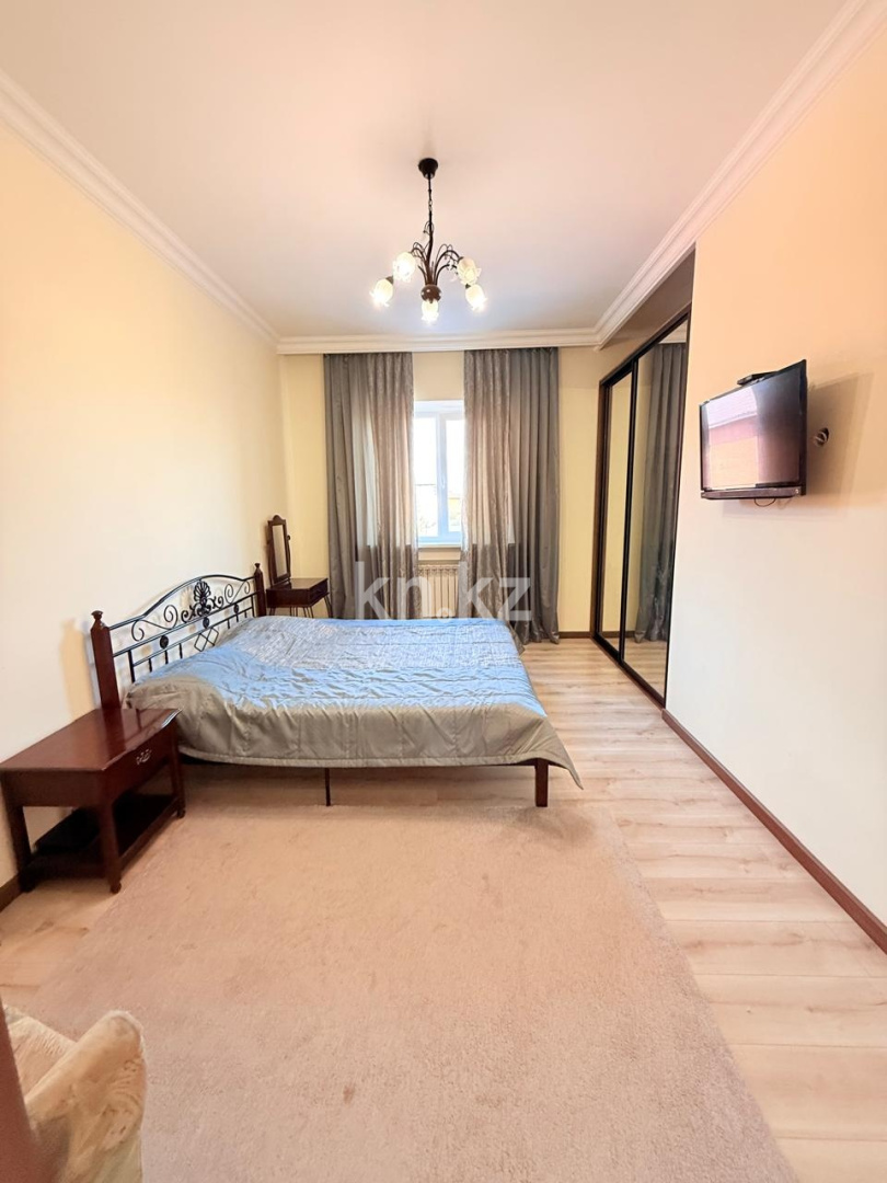 Продажа 7-комнатного дома, 410 м² - Продажа домов, коттеджей в Казахстане - страница 4 фото 16 из 38