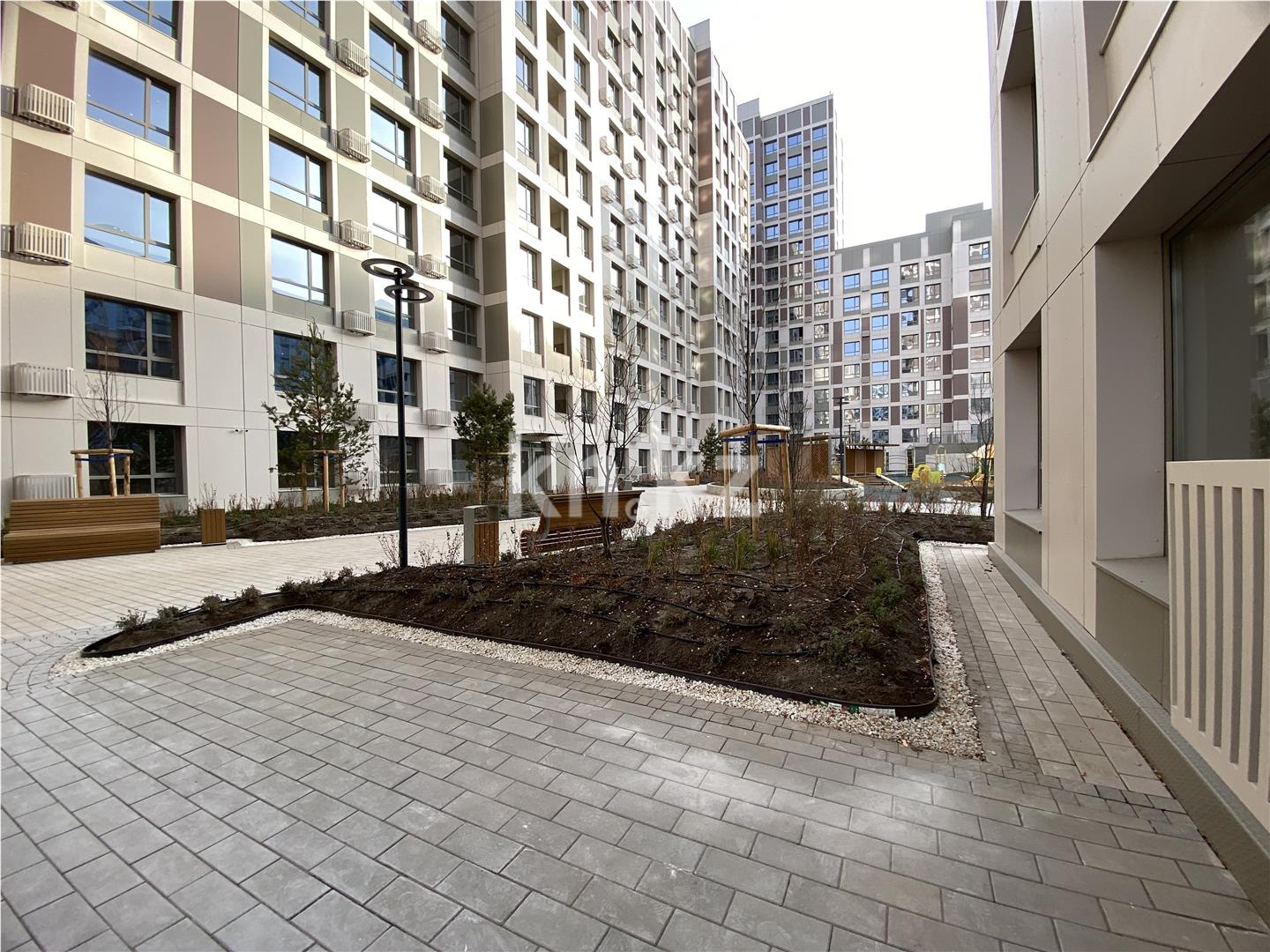 Продажа 2-комнатной квартиры, 62.4 м², ул. Райымбек батыра в Астане - фото 18