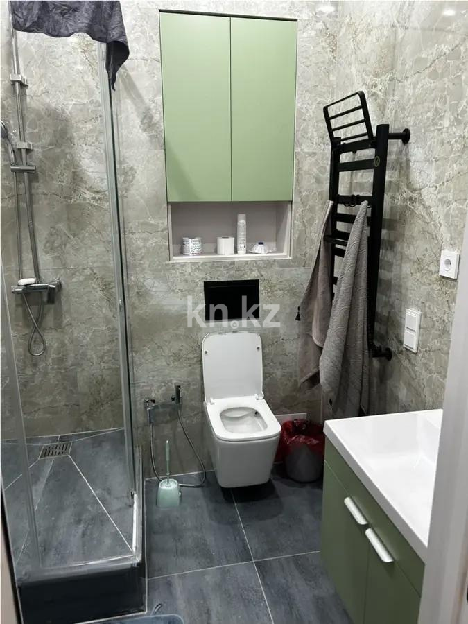 Продажа 1-комнатной квартиры, 49 м², ул. Утеген батыра, дом  11в в Алматы - фото 3