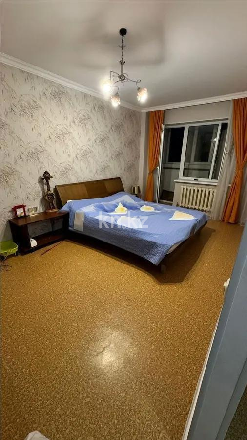 Продажа 1-комнатной квартиры, 38 м², пр. Абылай хана, дом  5/3 в Астане