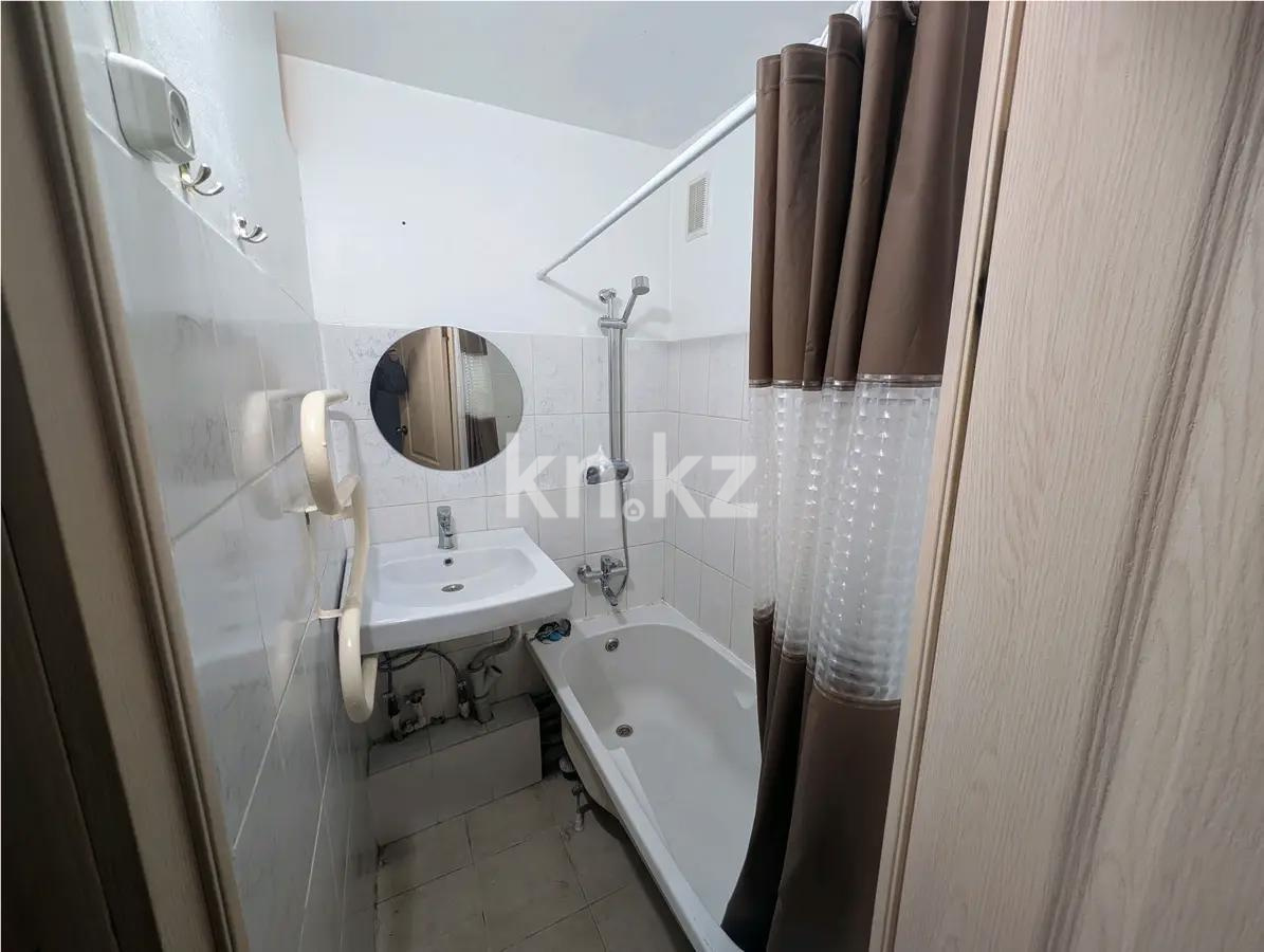 Продажа 3-комнатной квартиры, 60 м², мкр. Алмагуль, дом  7 в Алматы - фото 5