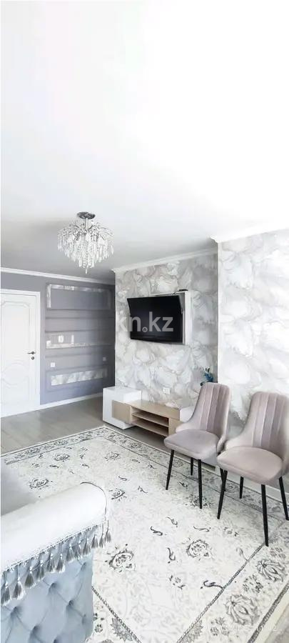 Продажа 4-комнатной квартиры, 68 м², пр. Н. Абдирова, дом  51 - Продажа  четырехкомнатных квартир в Караганде фото 1 из 8