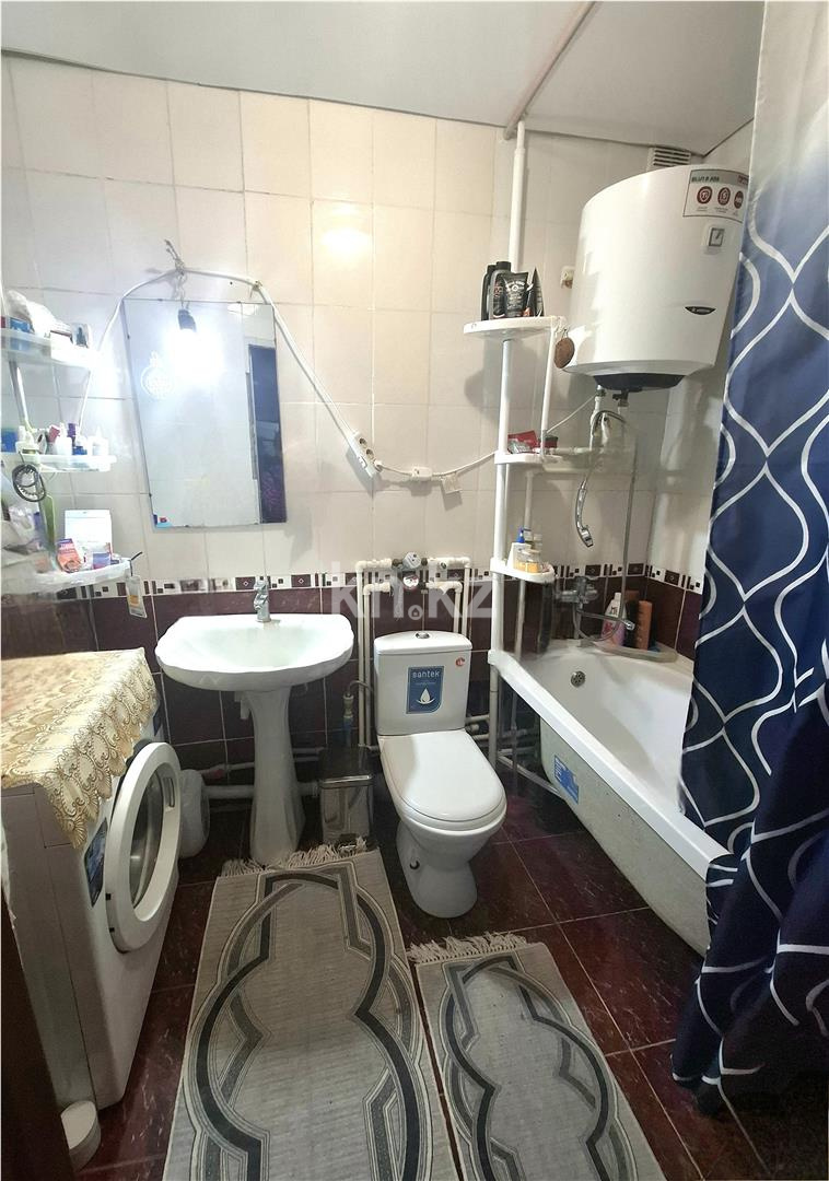 Продажа 3-комнатной квартиры, 69 м², ул. 6-й мик-н в Темиртау - фото 10