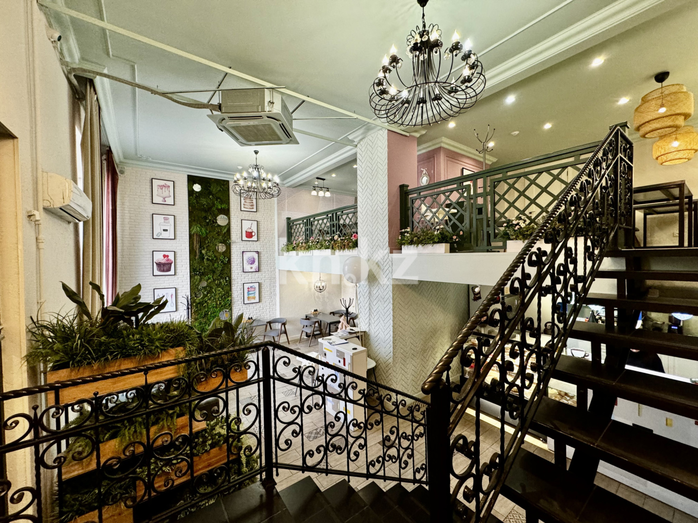 Продажа , 300 м², ул. Чкалова - Продажа офисных и торговых помещений в Караганде фото 9 из 17