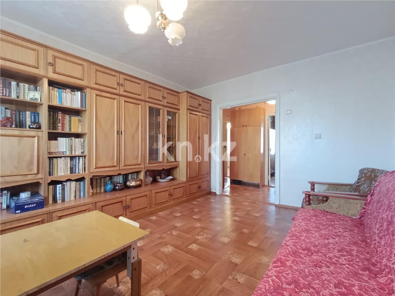 Продажа 3-комнатной квартиры, 60 м², ул. Серова, дом  75 фото 2 из 8 | kn.kz Продажа 3-комнатной квартиры, 60 м², ул. Серова, дом  75 - Продажа квартир в Караганде фото 2 из 8